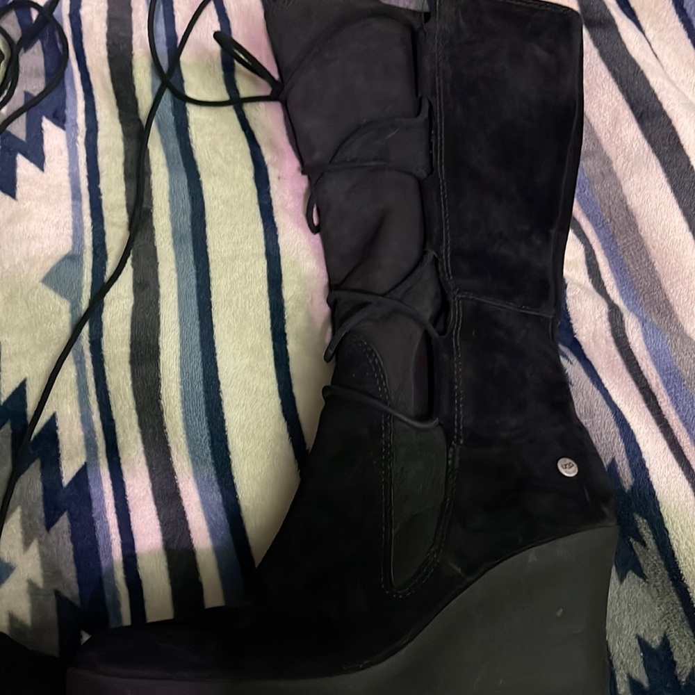 UGG Elsey Suede Lace up Boots